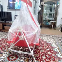 تخت و گهواره نوزاد در حد نو|اسباب و اثاث بچه|خرمآباد (تنکابن), |دیوار