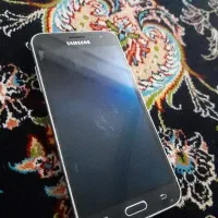 گوشی سامسونگ J6 کارکرده و خراب