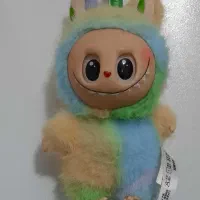 عروسک لبوبو