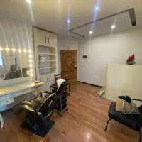 آیینه قدی، کنسول و آیینه گریم|آرایشگاه و سالن‌های زیبایی|تهران, پاسداران|دیوار