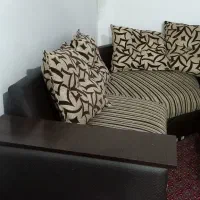 مبل ال تمیز ۷نفره به همراه عسلی|مبلمان خانگی و میز عسلی|قم, دانش|دیوار