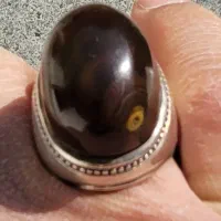 انگشتر اعلی عقیق  درشت ، با رکاب دست ساز قدیمی