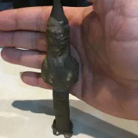 مجسمه انتیک خدایان خواهانش میدونه چیه