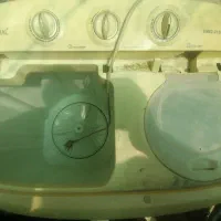 لباسشویی دو قلو سالم، فقط خشک کن نیاز به تعمیر