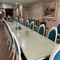 میز و صندلی و تخته رستورانی