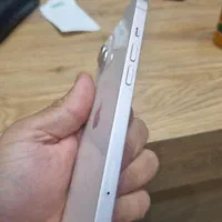 اپل iPhone 13 با حافظهٔ ۱۲۸ گیگابایت|موبایل|شیراز, عفیف‌آباد|دیوار