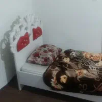 تخت خواب و تشک یه نفره