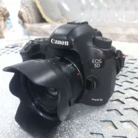 دوربین 5dmark3 بسیار تمیز و کم کار