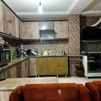 طبقه اول ۱۴۰ متری