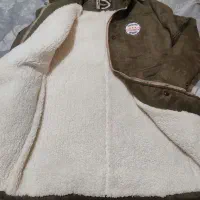 کاپشن جیر ترک. داخل ببعی|لباس|شاهین‌شهر, عطار|دیوار