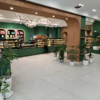 نیروی خانم وآقا برای کار کارگاه قنادی شیرین پاش|استخدام خدمات فروشگاه و رستوران|اصفهان, بهارستان|دیوار