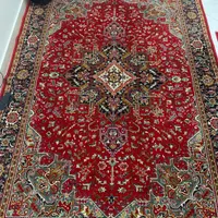 فرش ماشینی قدیمی و خوش رنگ