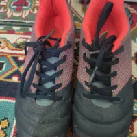 کفش ورزشی چمن خارجی در حد نو