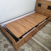 تخت تک نفره