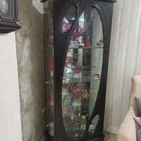 ویترین آینه دار