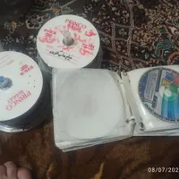 سی دی. و. دی وی دی. اهنگ فیلم. و برنامه کامپیوتر