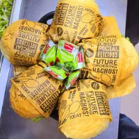 نیازمند2 همکار آقا در فست فود