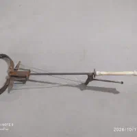 انبر مخصوص بیرون کشیدن قابلمه ته چین