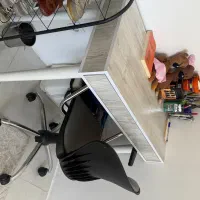 میز تحریر و صندلی