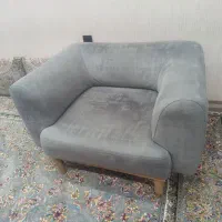 مبل تک نفره