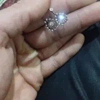 گوشواره جواهر دار قدیمی