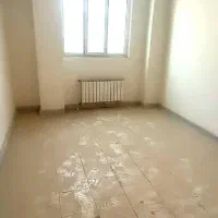 76متر-فلکه5-طبقه3-دو-خوابه-سنددار-تخلیه