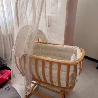 تخت نوزاد گهواره ای