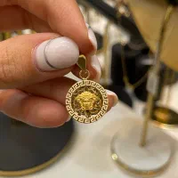 مدال ورساچه طلا