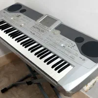کیبورد pa1x سالم و تمیز فقط تا ساعت ۱۱ شصت و پنج