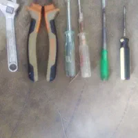 مقداری ابزار یراق