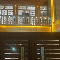 دو خوابه طبقه بالا