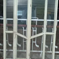 درب وپنجره کاملا سالم|حراج|تاکستان, |دیوار