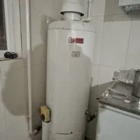 آبگرمکن سالم و پنجره