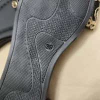 صندل شیک|کیف، کفش، کمربند|قم, بنیاد|دیوار