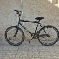 دوچرخه|دوچرخه، اسکیت، اسکوتر|قائن, |دیوار