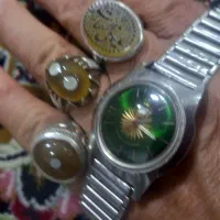 ساعت و انگشتر قدیمی