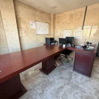 فروش لوازم اداری میز کنفرانس و صندلی و کتابخانه