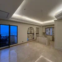 سه-واحد-موقعیت-اداری-در-یک-ساختمان-جنب-نیایش-مال