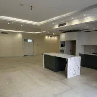 آپارتمان ۱۹۳ متری/تک واحد/دوپارکینگ/پنج سال
