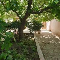 110-متر-خونه-با-120-متر-حیاط-نوفل-شاتو
