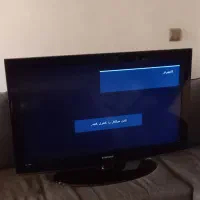 ال سی دی سامسونگ ۴۰ اینچ پایه گردان در حد نو