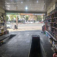 کارگر تعویض روغنی