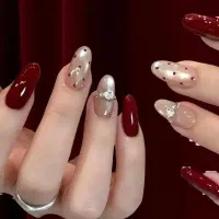 کاشت ناخن و لمینت