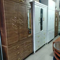 تخت کمدکنسول و میز غذاخوری مبل تشک اینه قدی|مبلمان خانگی و میز عسلی|هشتگرد, هشتگرد قدیم|دیوار
