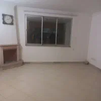 فروشی ۸۵متری