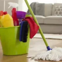 نظافتچی خانم
