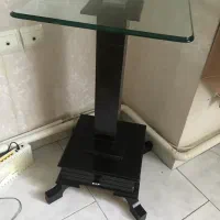 تلفن رو میزی ومیز