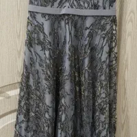 لباس شب.|لباس|میانه, |دیوار