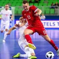 همبازی فوتسال میخوام