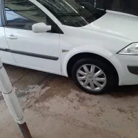 مگان۲۰۰۰ اتومات مدل91درحدصفربی رنگ‌آپشنال کروزدار